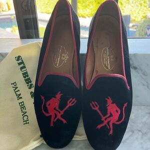 Stubbs & Wootton Black Loafers with Red Embroidery